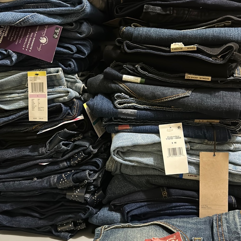 Womens Jeans Lot of 5lb box mixed brand mixed sizes mixed colors for resellers